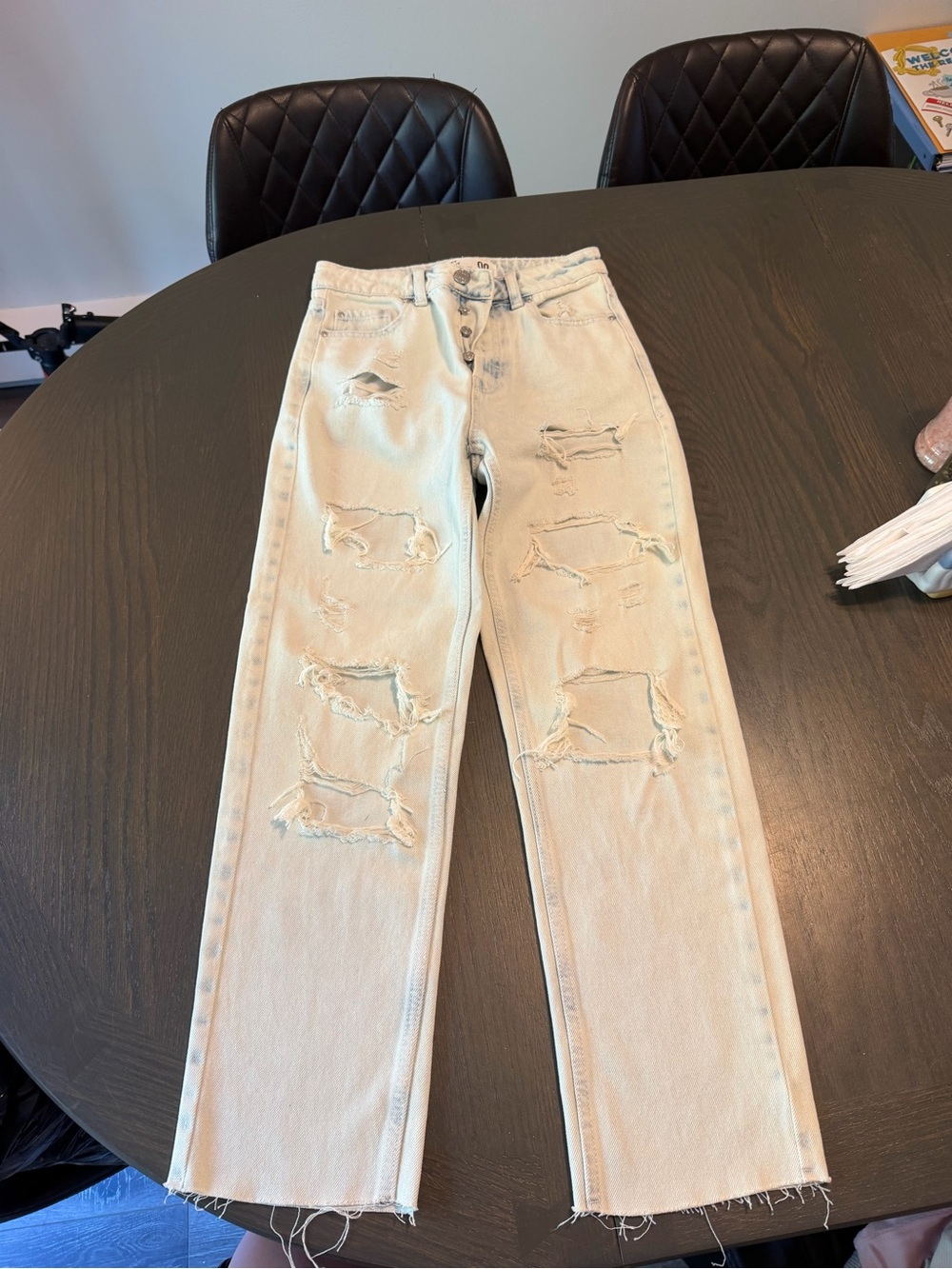 Refuge denim light wash jeans- NWOT